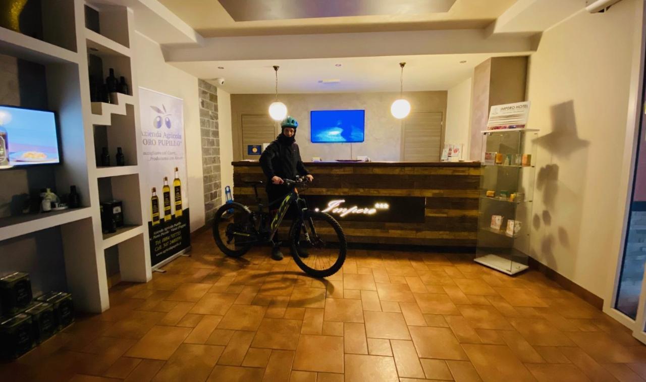 Impero Hotel Beauty & Spa - Bike Hotel Cantello Ngoại thất bức ảnh